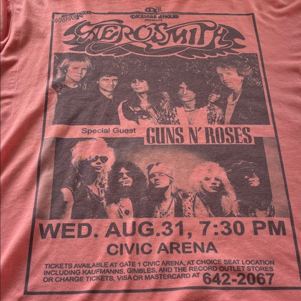 VINTAGE STYLE Aerosmith Graphic Tee Concert T-shirt - Picture 3 of 3